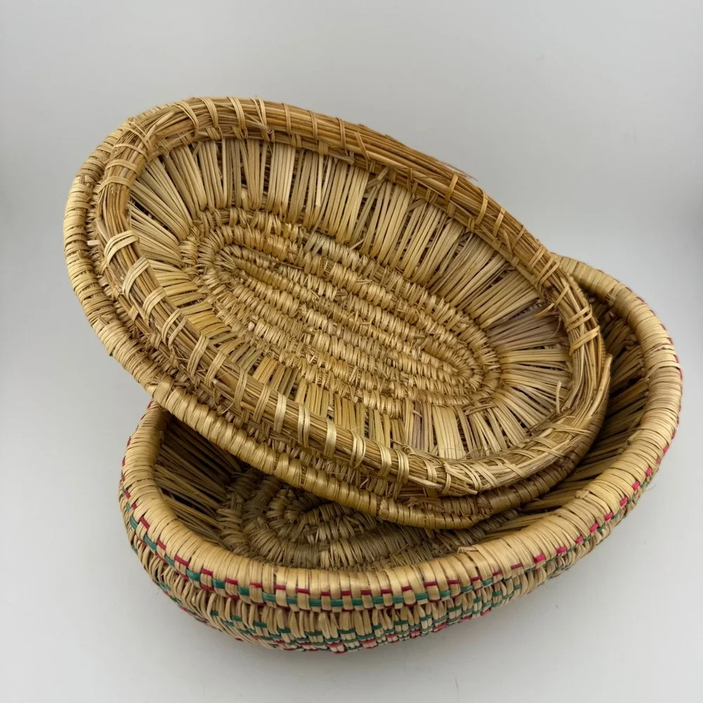 Handmade Woven Lidded Basket Medium Natural Red Green Excellent Boho Oval Decor